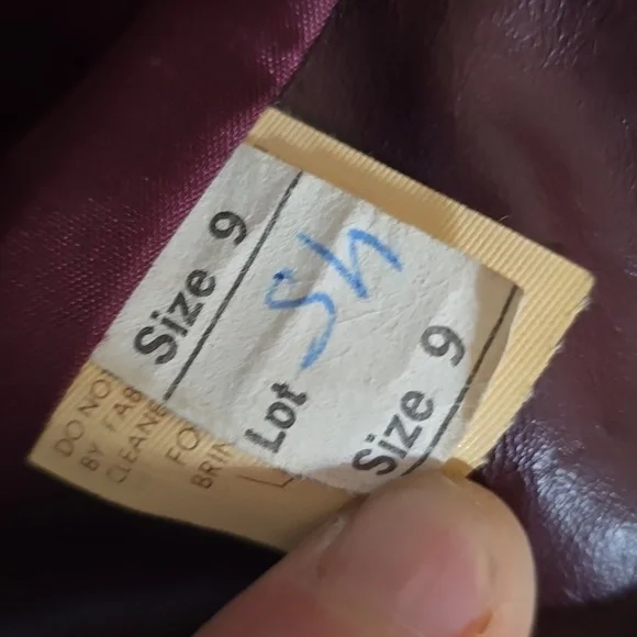 Vintage Northside Fashions Burgundy Leather Button Front Jacket Size 9 - Picture 8 of 11